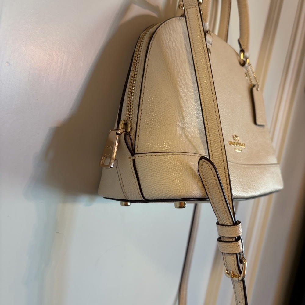 🌲 Coach Sierra Satchel Crossbody bag In Ivory Crossgrain Leather - Picture 7 of 12